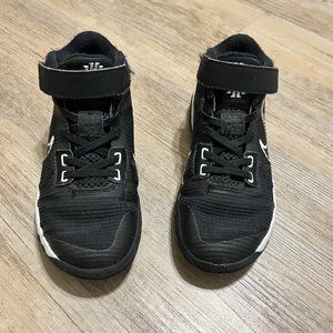 Nike Kids Kyrie Flytrap 5 Basketball Sneakers Size 13C